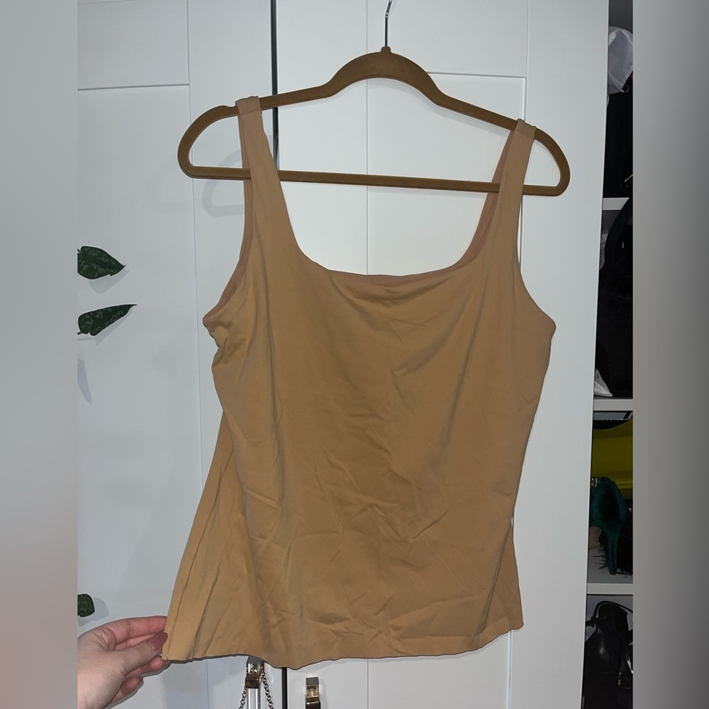 Nike dri fit tank